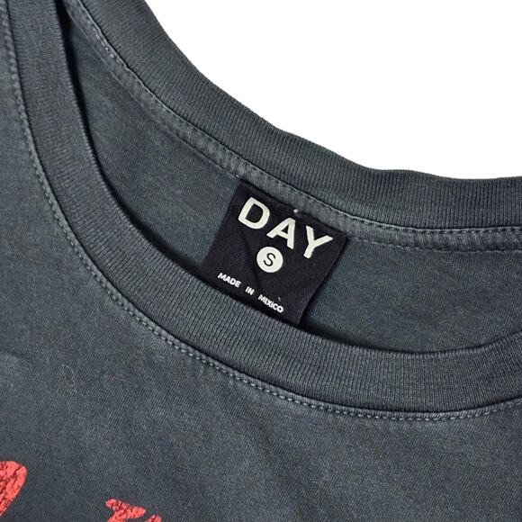 DAY x Daydreamer Rolling Stones Voodoo Lounge Graphic Tee Size Small - Picture 6 of 6